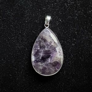 Like New Elegant Amethyst Stone Teardrop Pendant